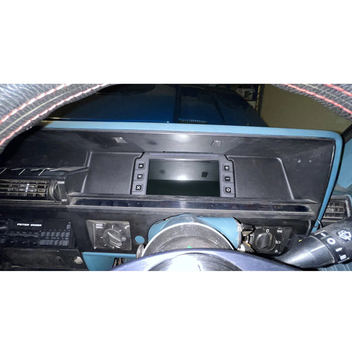 MAKO Motorsports Holden Commodore VK Dash Mount